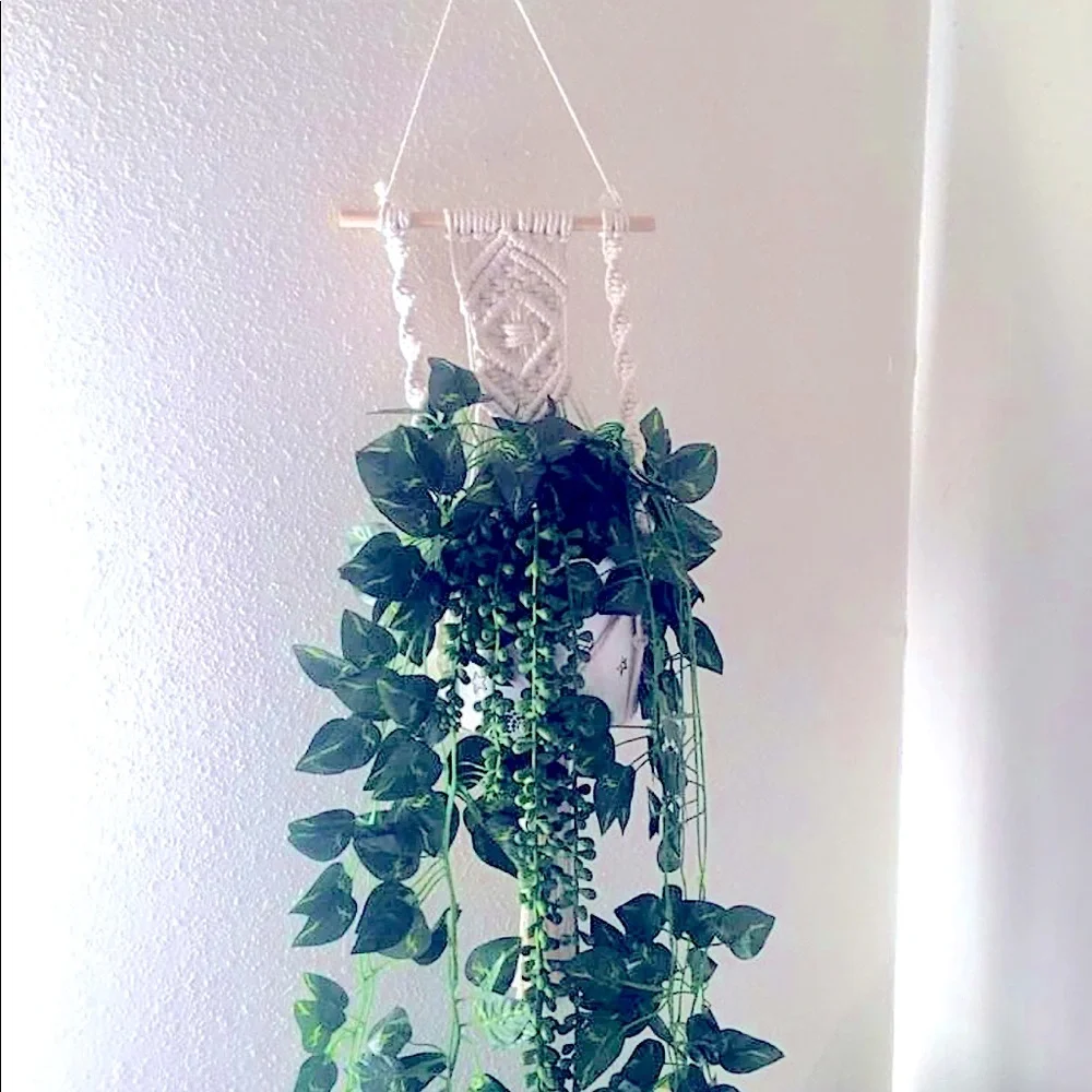 🪴🆕 2 Modern Home Decor Macramé bOhO Style Woven Fiber Artistry Plant Hanger🪴